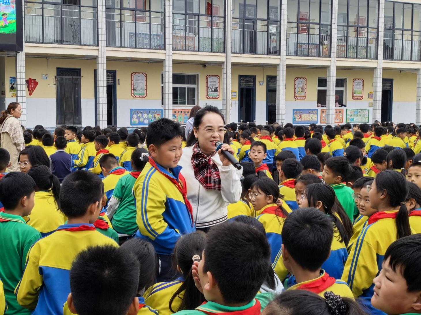 科学管体重 健康伴成长